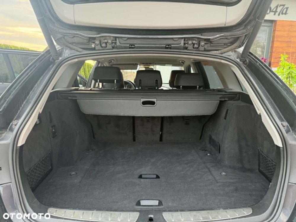 BMW Seria 3 316d - 11