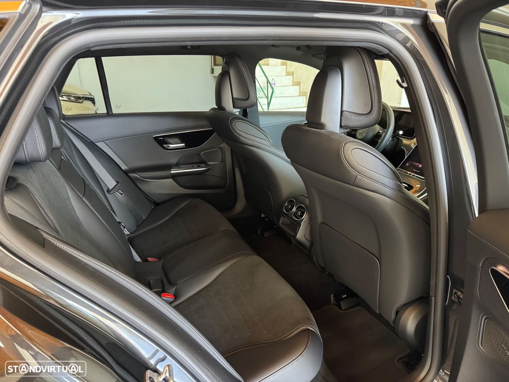 Mercedes-Benz C 220 d 4Matic T 9G-TRONIC AMG Line Advanced - 14