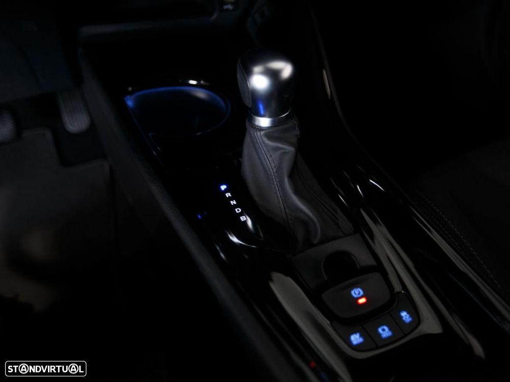 Toyota C-HR 1.8 Hybrid Square Collection - 23