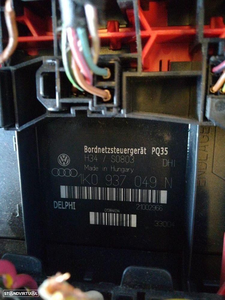 CAIXA RELÉS / FUSÍVEIS SEAT ALTEA 2005 -1K0937049N - 2