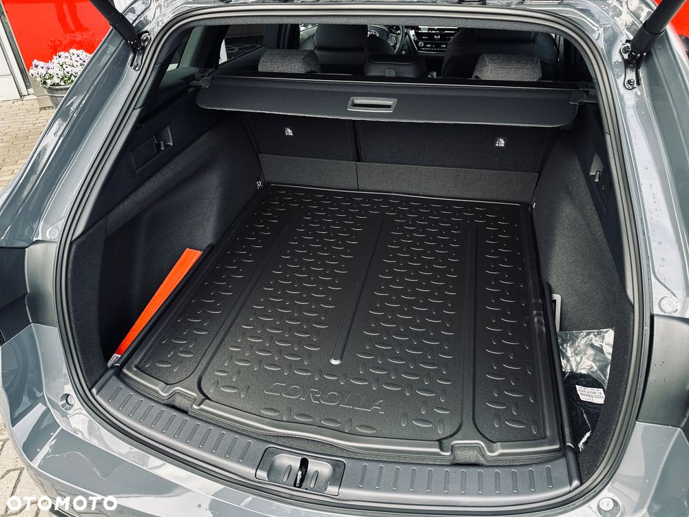 Toyota Corolla 1.8 Hybrid Style - 10
