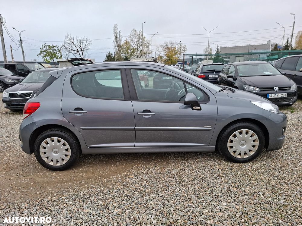 Peugeot 207 - 5