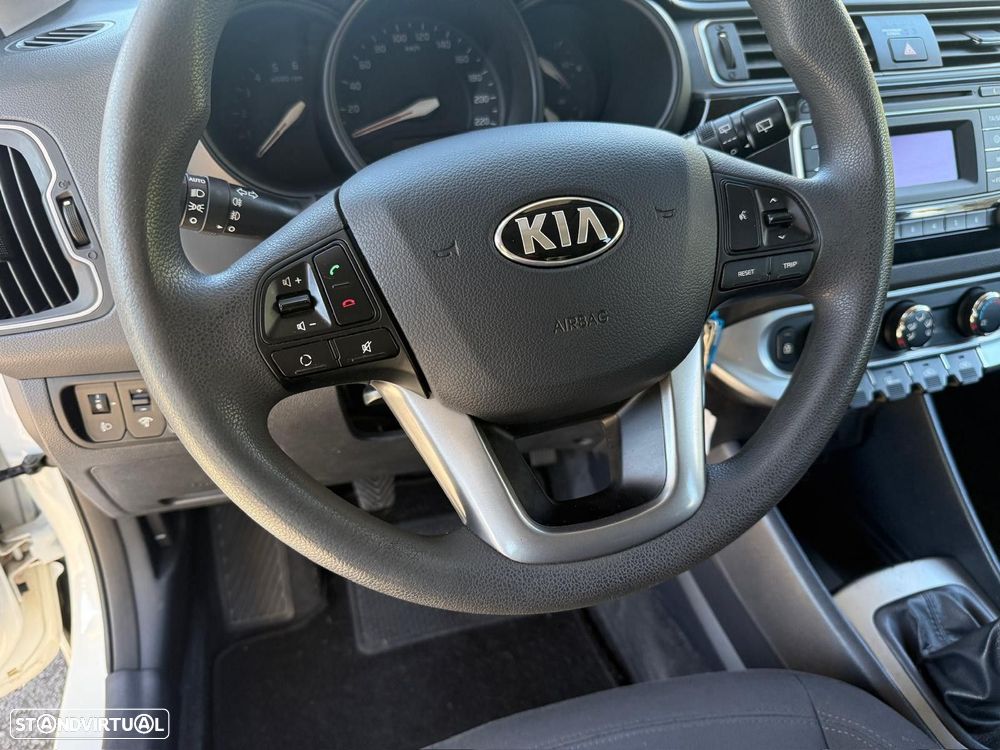 Kia Rio 1.1 CRDi - 9