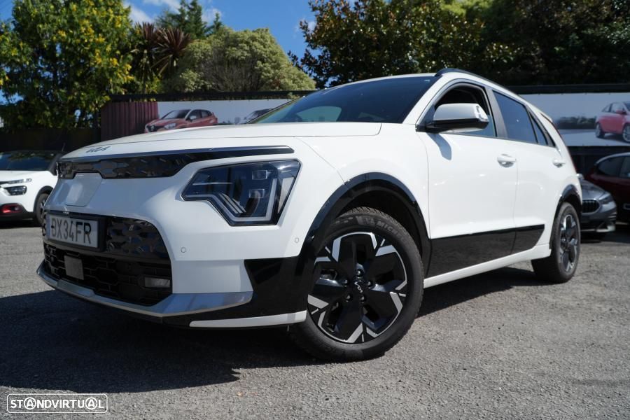 Kia Niro EV 64kWh Drive - 3