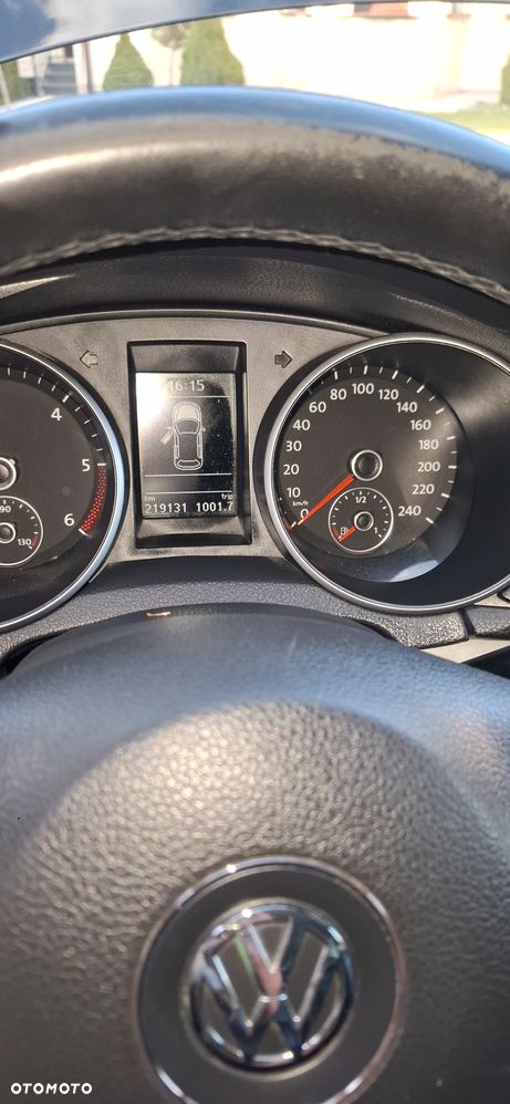 Volkswagen Golf 1.6 TDI DPF Comfortline - 12