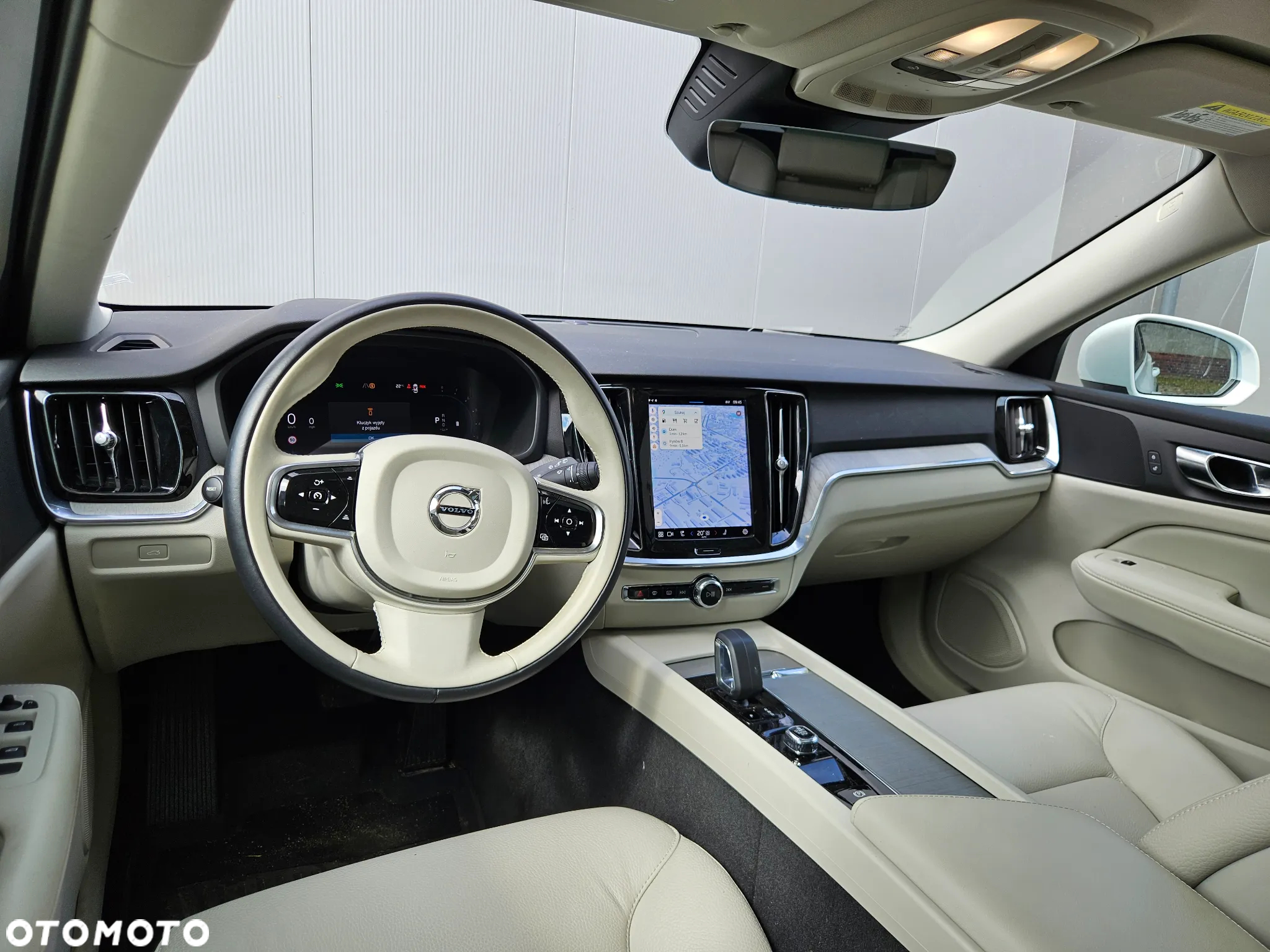 Volvo V60 B5 B AWD Geartronic Momentum - 32