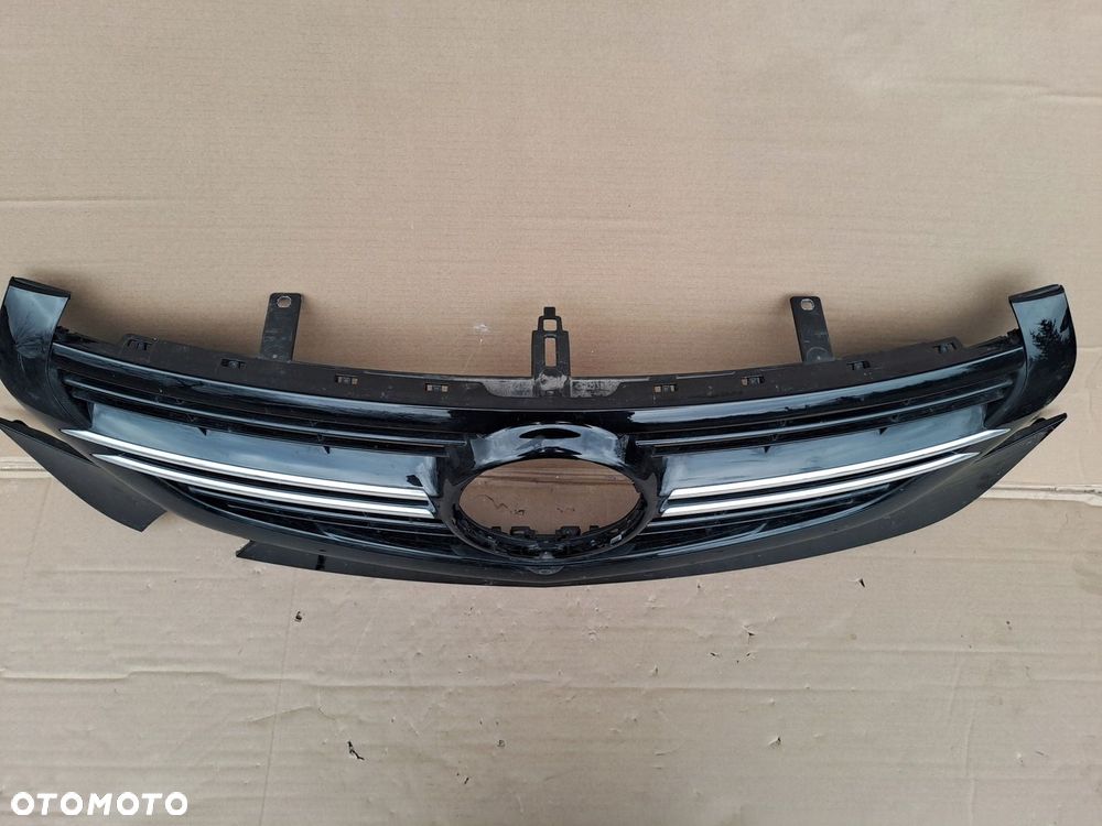 MERCEDES EQC W293 AMG ATRAPA GRILL A2938884100 UŻYWANY - 5