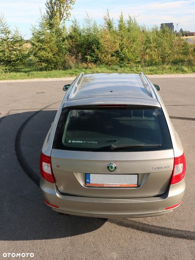 Skoda Superb 2.0 TDI Ambition - 5