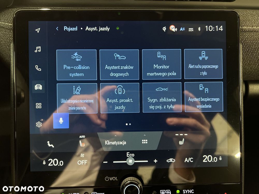 Lexus LBX 1.5 Hybrid - 32