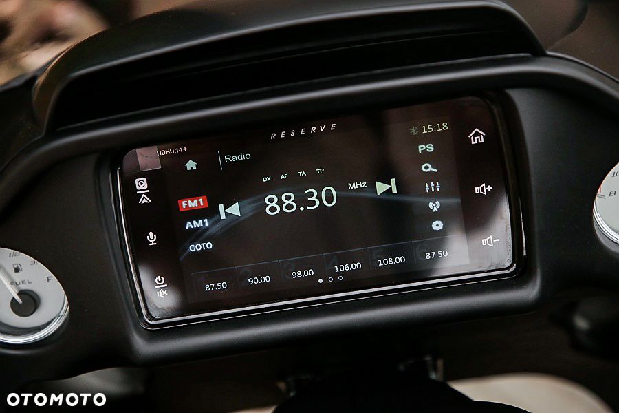 Harley-Davidson Touring Road Glide - 19