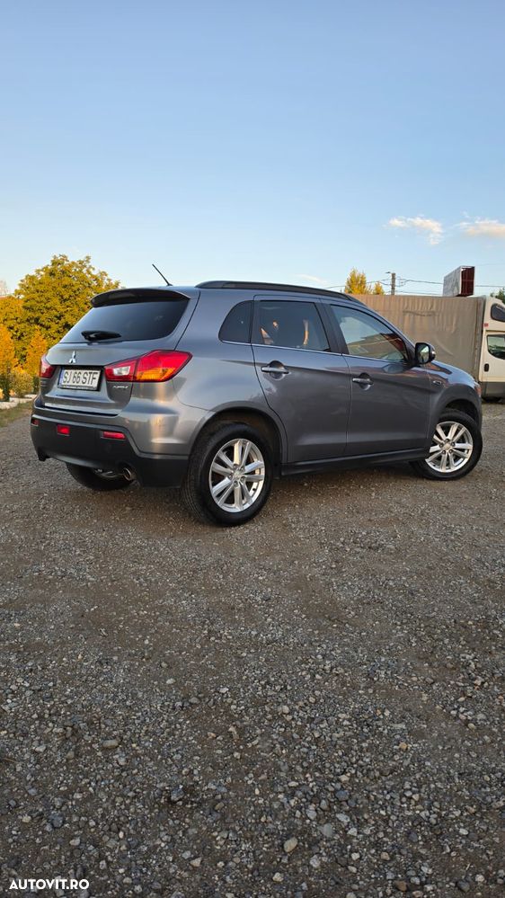 Mitsubishi ASX 1.8 DID 2WD Intense A15 - 4