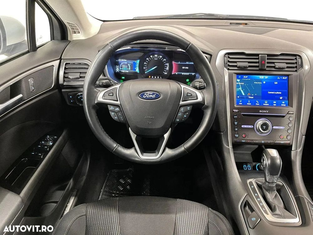 Ford Mondeo 2.0 HEV Titanium - 7