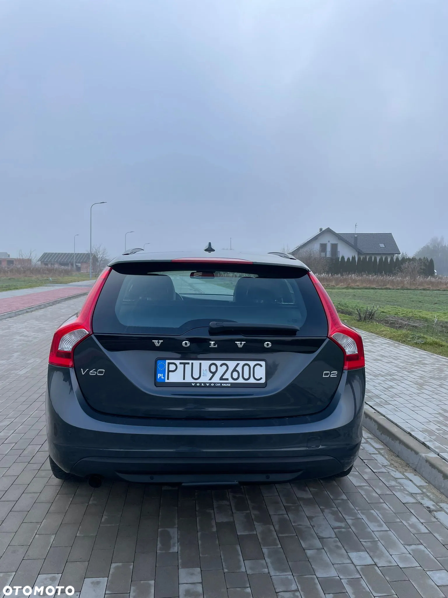Volvo V60 D2 Momentum - 6