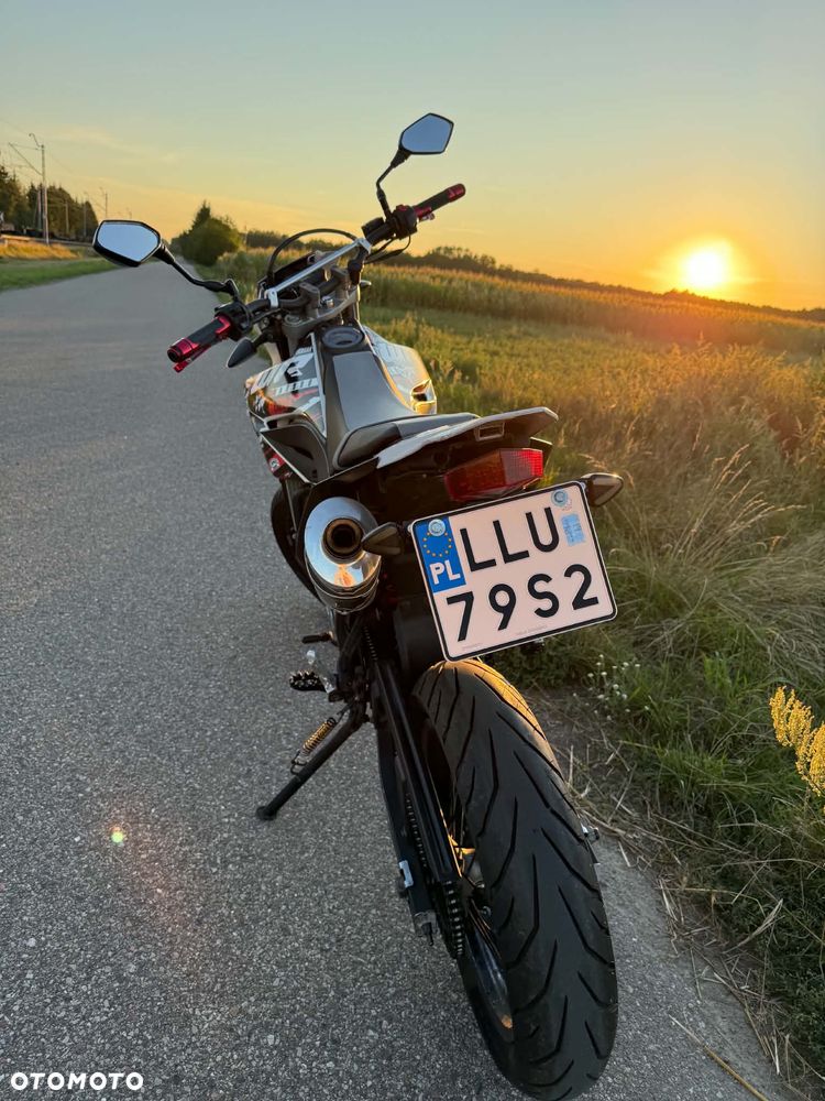 Yamaha WR - 12