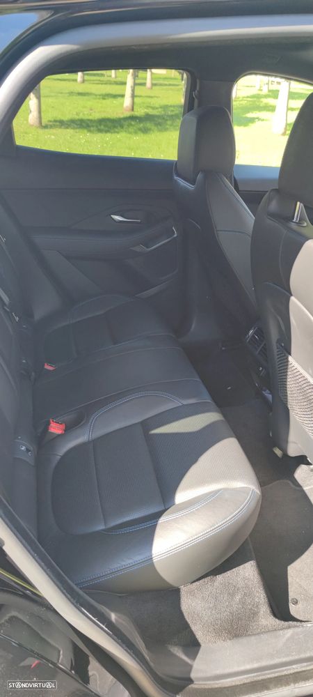Jaguar E-Pace 2.0 i4D R-Dynamic - 7