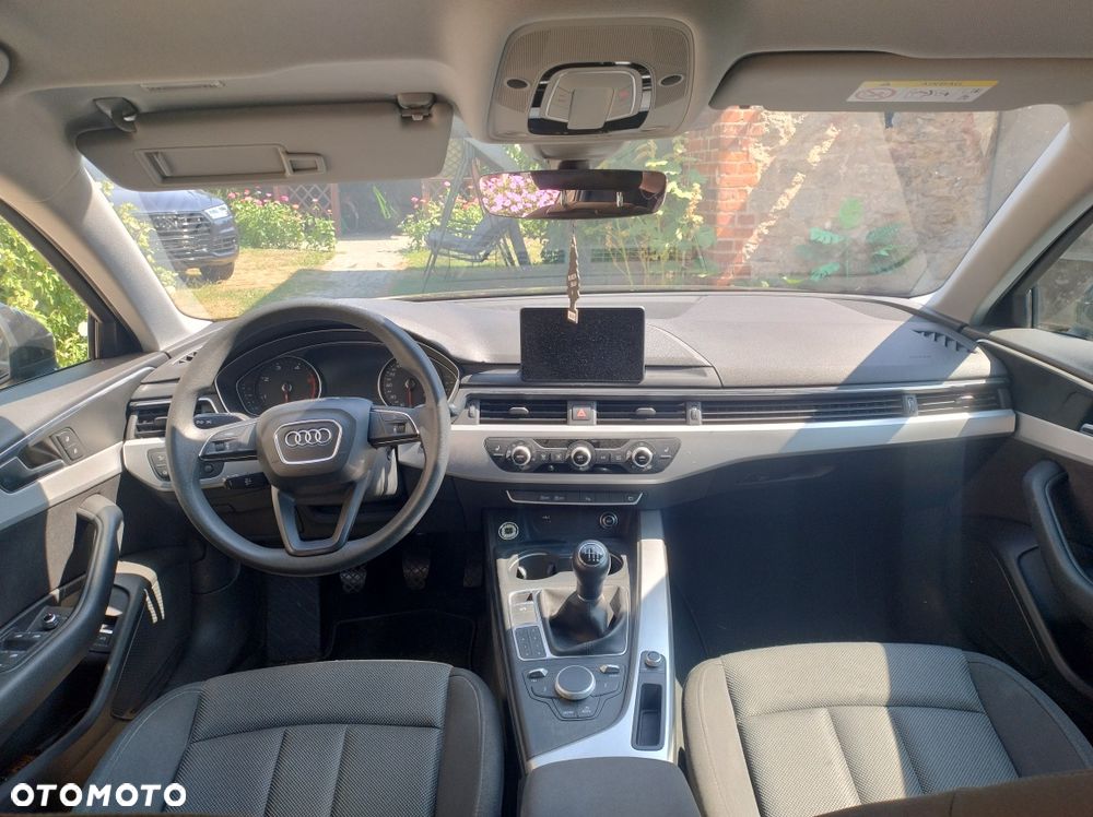 Audi A5 Limousine - 7
