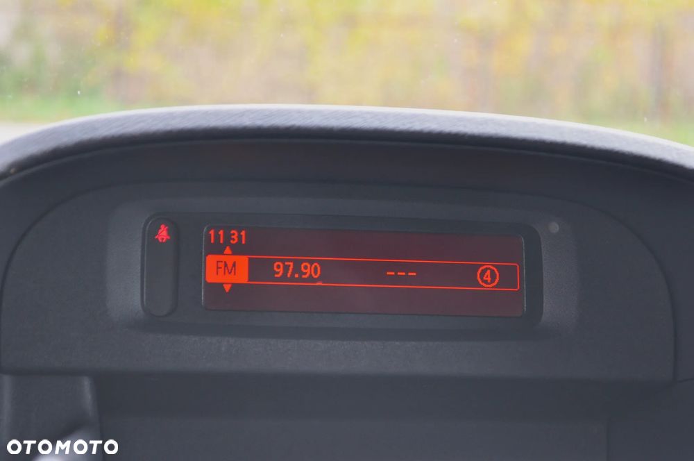 Renault KANGOO - 17