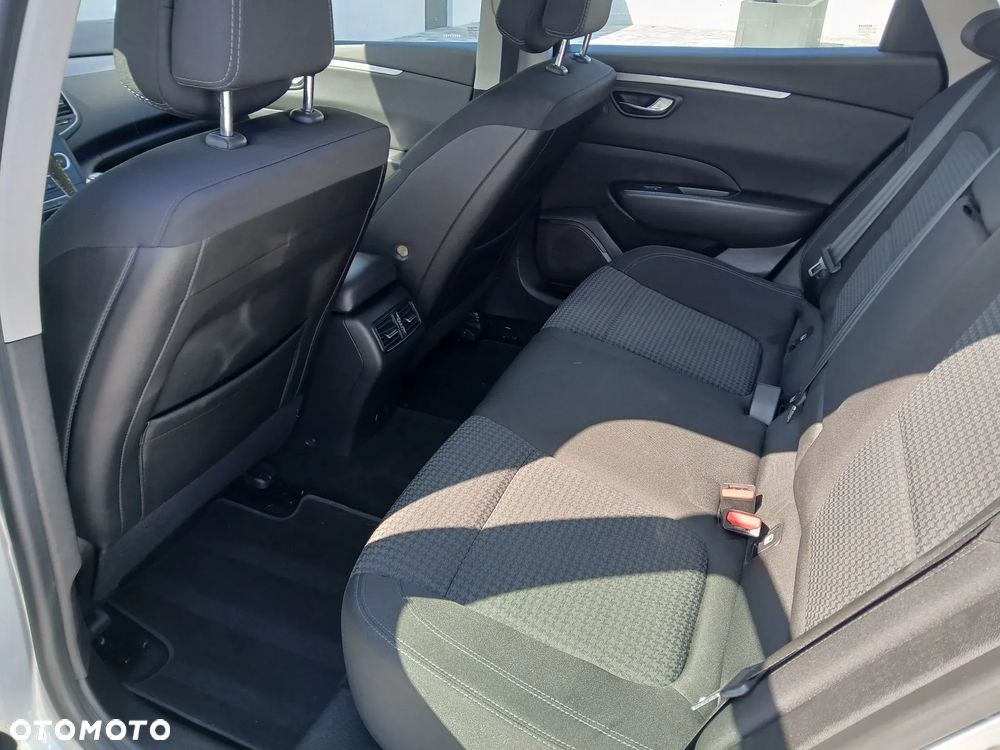 Renault Talisman 1.6 Energy dCi Business - 11