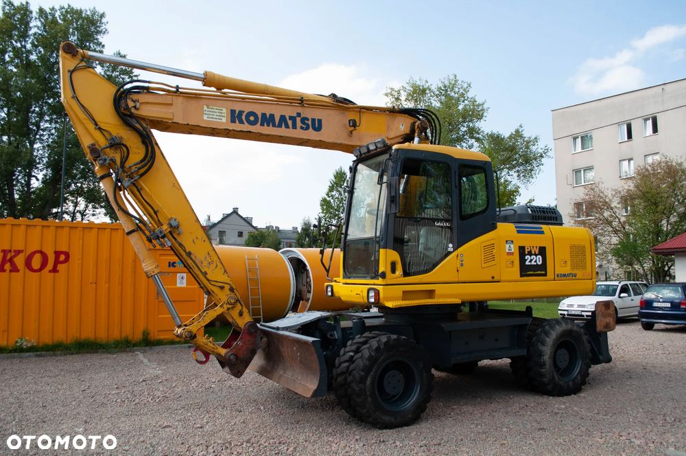 Komatsu PW 220 - 7E0 - 1