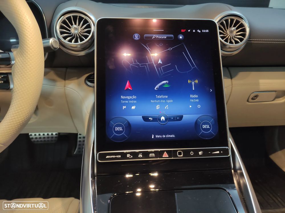 Mercedes-Benz SL 63 AMG 4Matic+ - 16