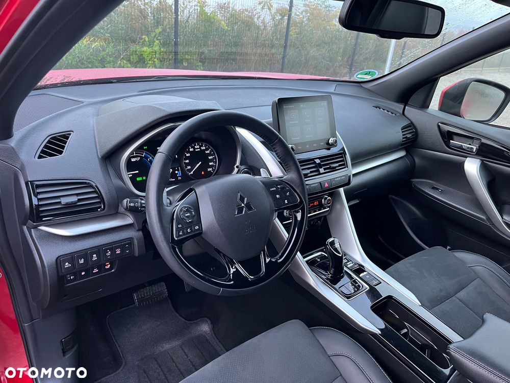 Mitsubishi Eclipse Cross Plug-In Hybrid 4WD Intro Edition - 16