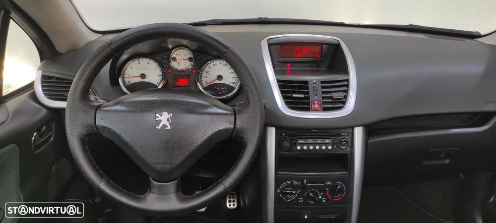 Peugeot 207 CC 1.6 16V - 9