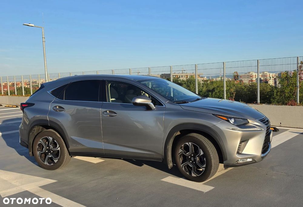 Lexus NX 300h Elegance AWD - 6
