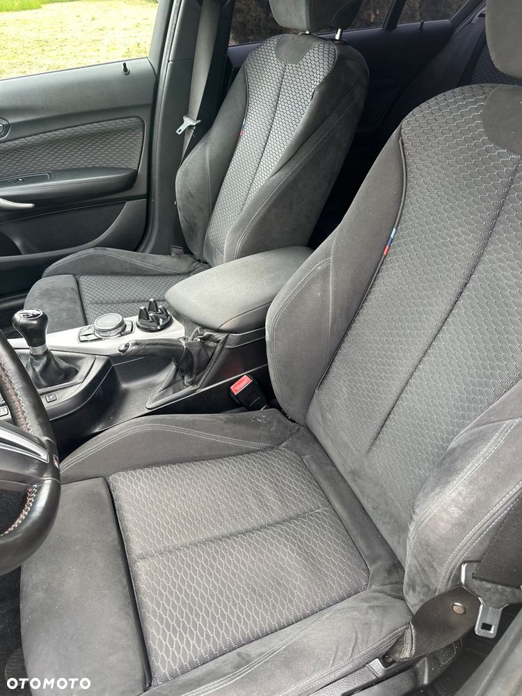 BMW Seria 1 120d xDrive - 11