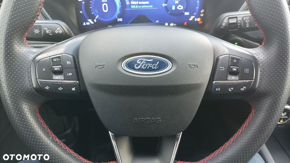Ford Kuga 2.5 FHEV FWD ST-Line - 25