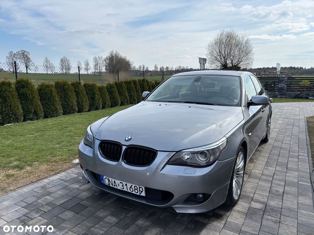 BMW Seria 5 520i - 1