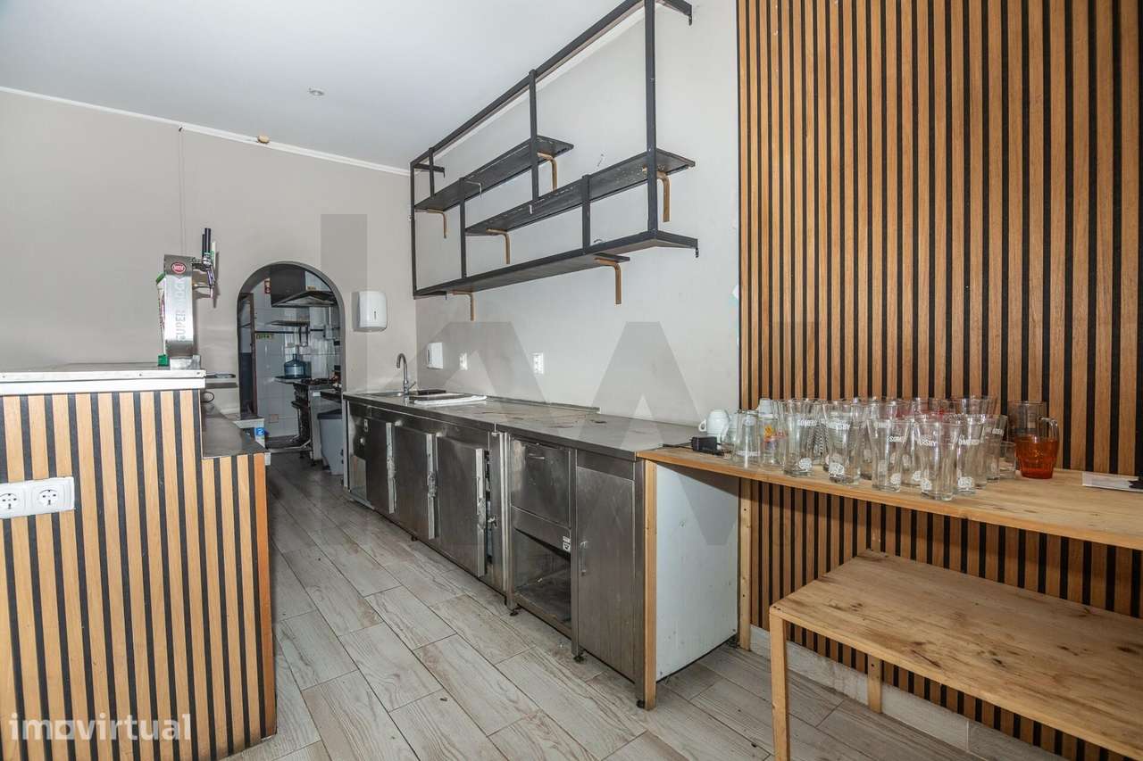 Loja - Snack Bar com esplanada para venda em Portimão - Grande imagem: 4/22