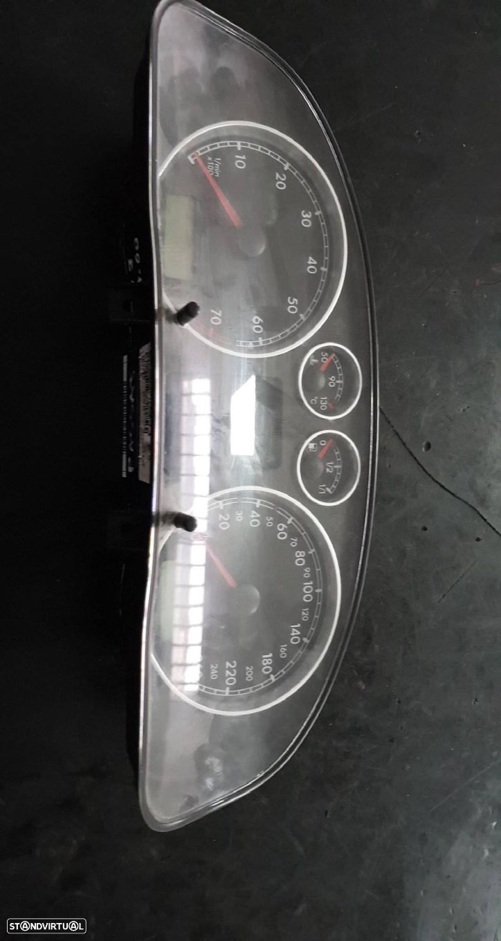 Quadrante / Conta Rotaçoes Volkswagen Passat (3B3) - 1