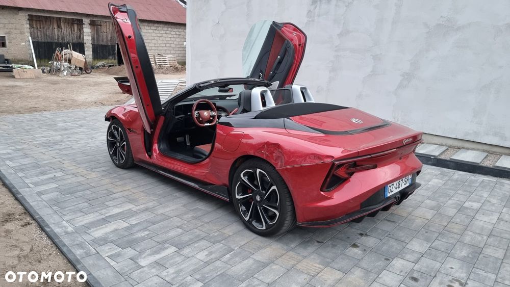 MG Cyberster 77kWh RWD Czarny Dach - 3