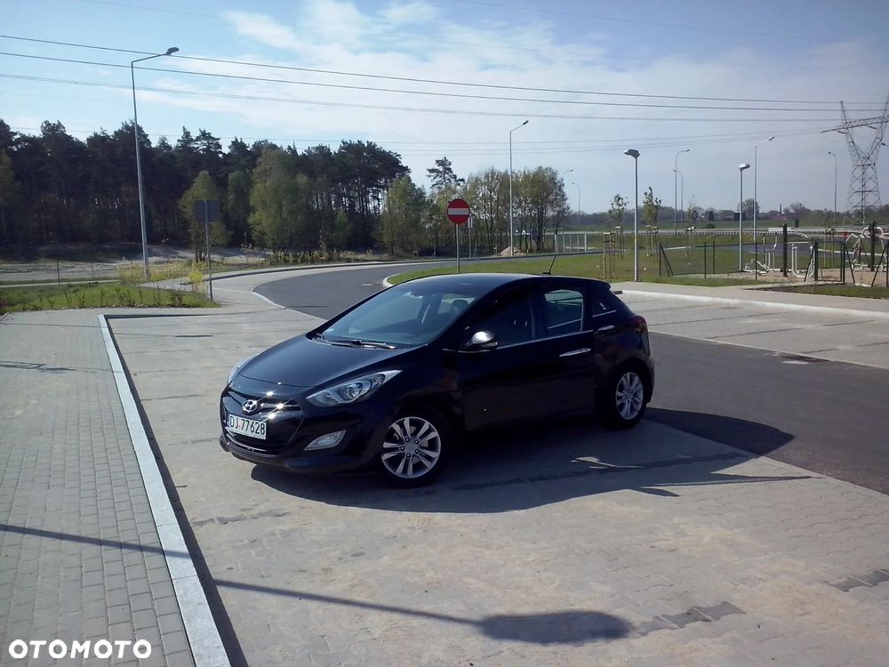 Hyundai i30 1.6 CRDi Premium - 3