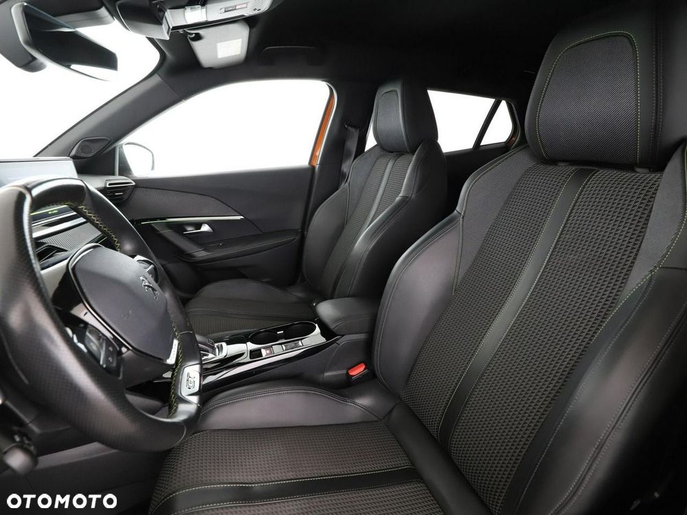 Peugeot 2008 1.2 PureTech GT Line S&S EAT8 - 14