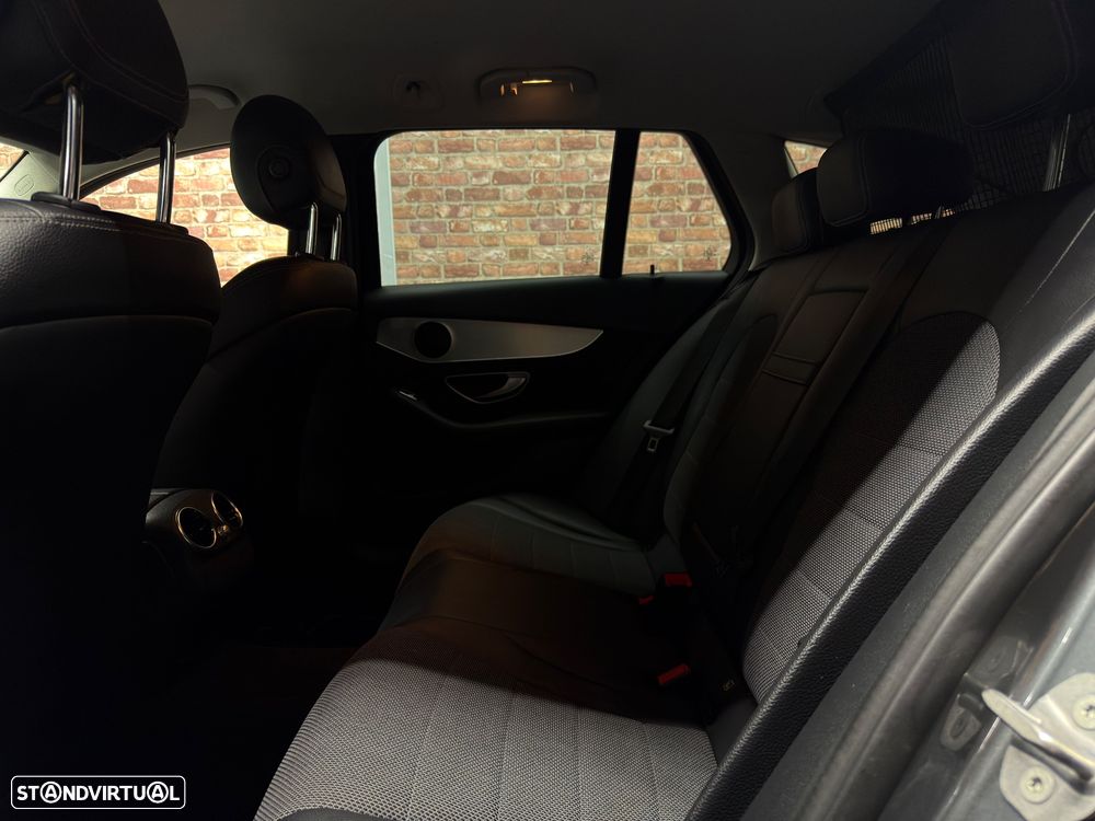 Mercedes-Benz C 350 - 15