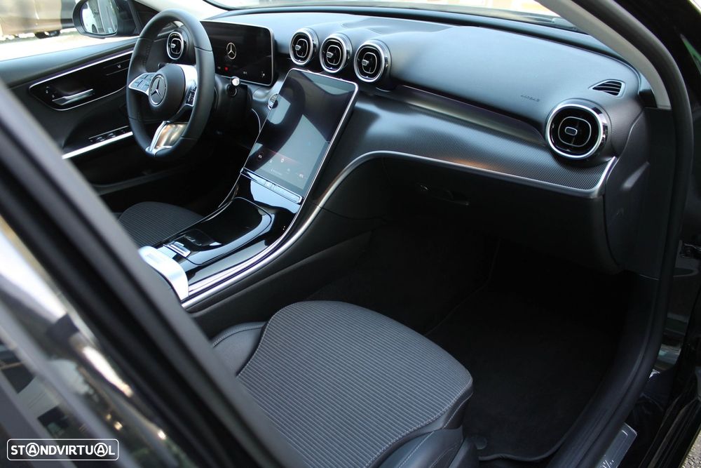 Mercedes-Benz C 300 de - 36