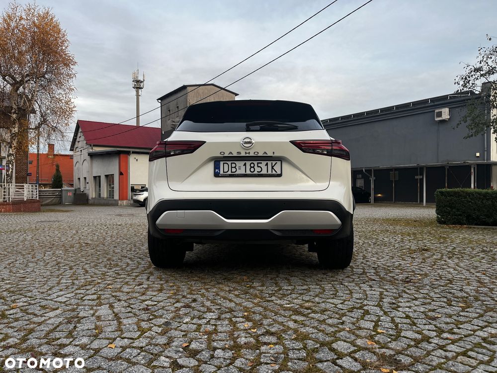 Nissan Qashqai 1.3 DIG-T TEKNA - 7