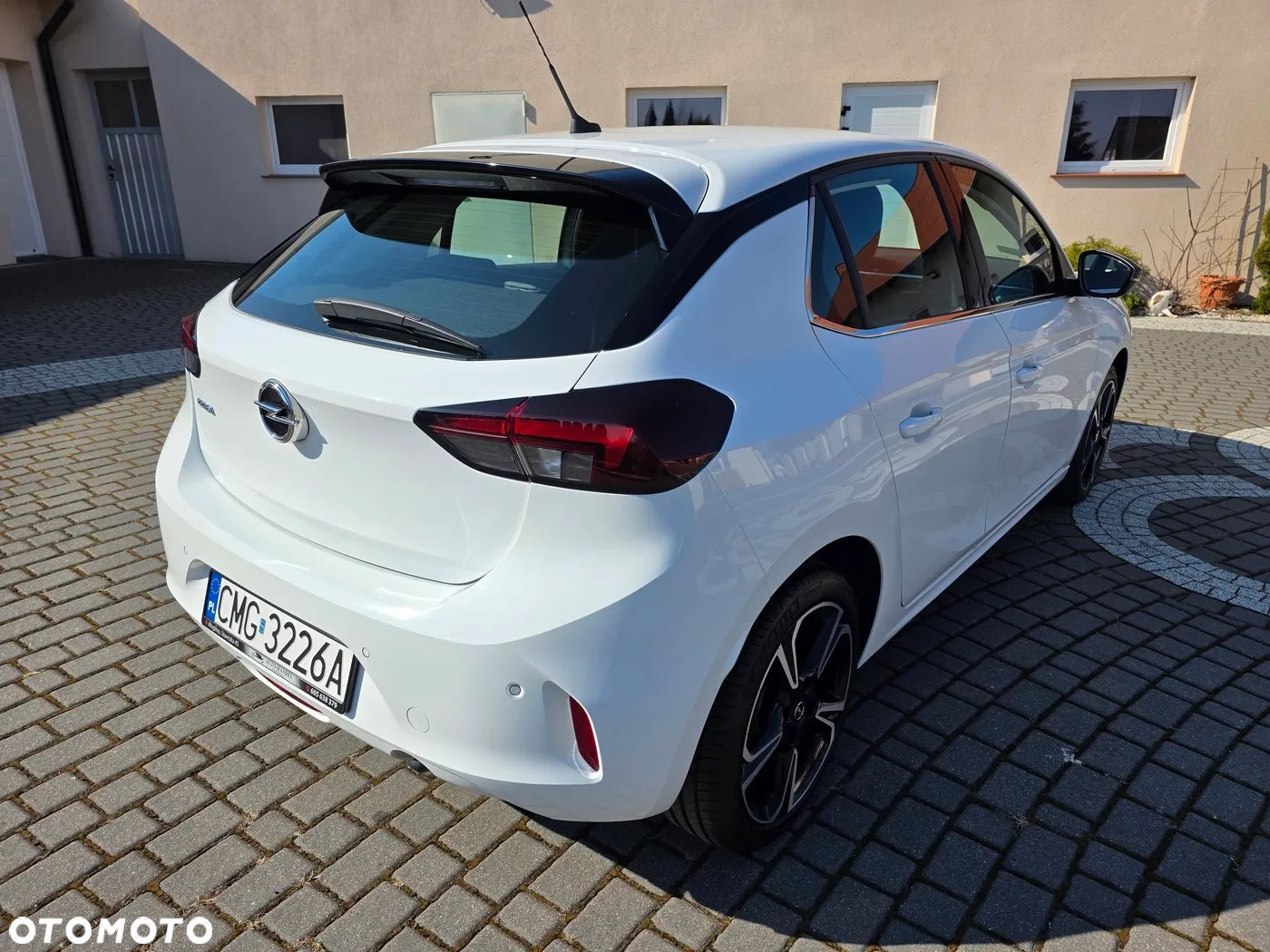 Opel Corsa 1.2 Direct Injection Turbo GS - 9