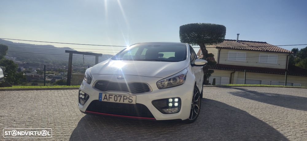 Kia Ceed 1.6 T-GDI GT-Challenge - 1