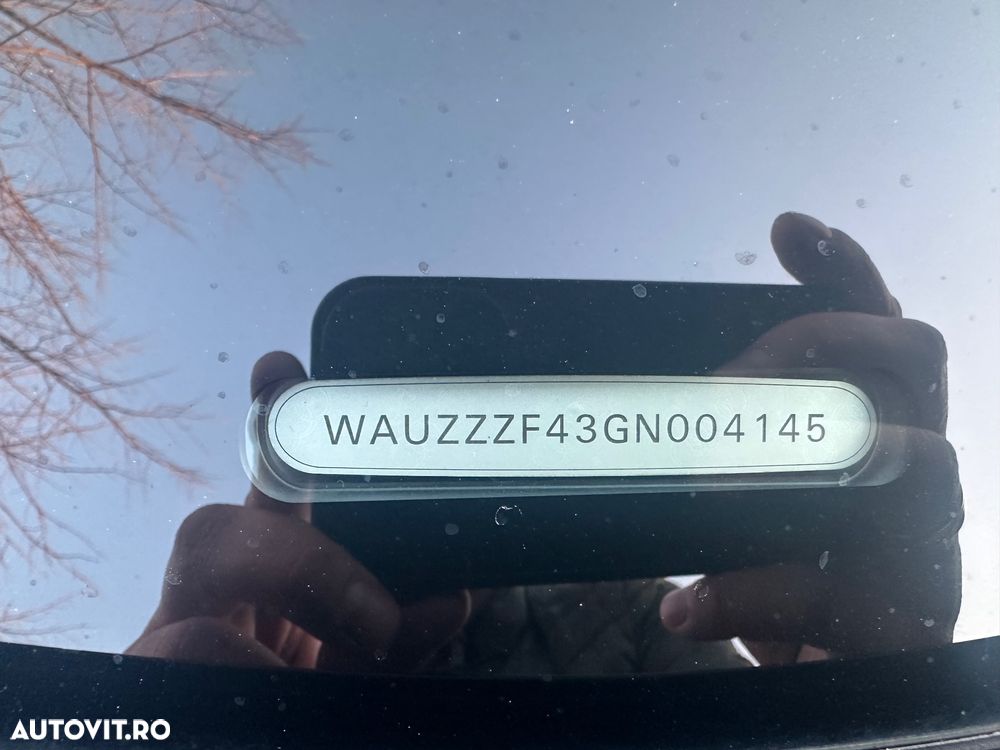 Audi A4 2.0 TDI quattro S tronic - 6