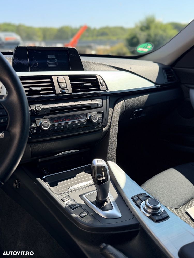 BMW Seria 3 - 16