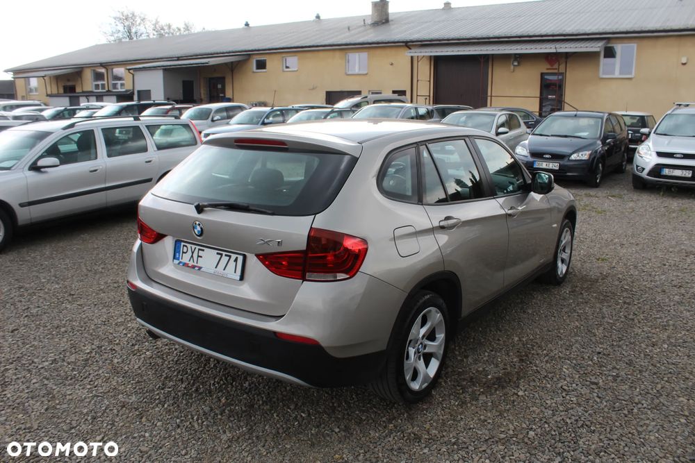 BMW X1 xDrive20d - 4