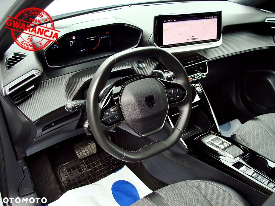 Peugeot 2008 PureTech 130 Allure S&S EAT8 - 17