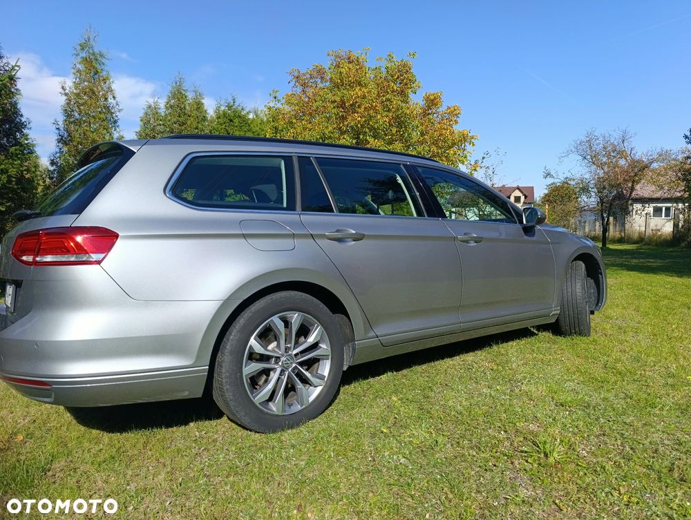 Volkswagen Passat - 5