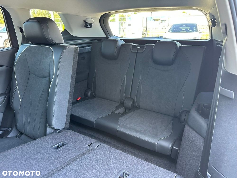 Volkswagen Tayron 2.0 TSI 4Mot Elegance DSG - 16