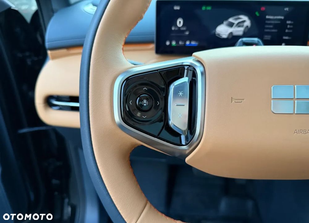 Geely Starray - 12