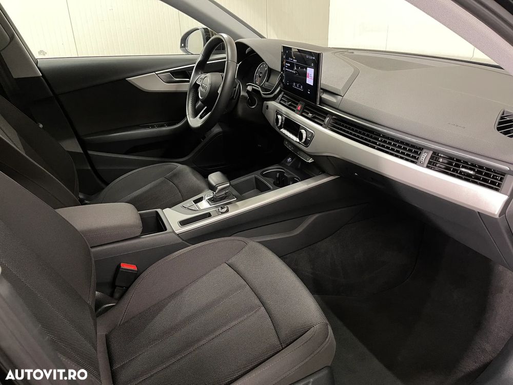 Audi A4 35 TFSI S tronic MHEV Advanced - 10