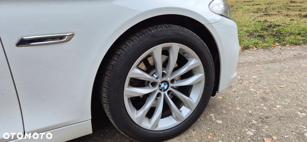 BMW Seria 5 520d xDrive Luxury Line - 8