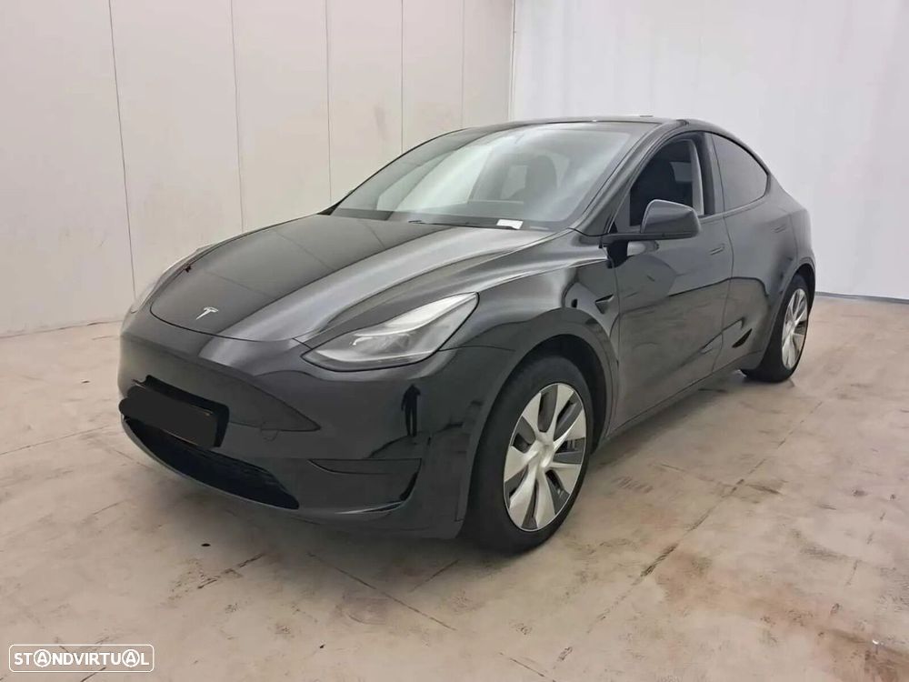 Tesla Model Y Standard - 1